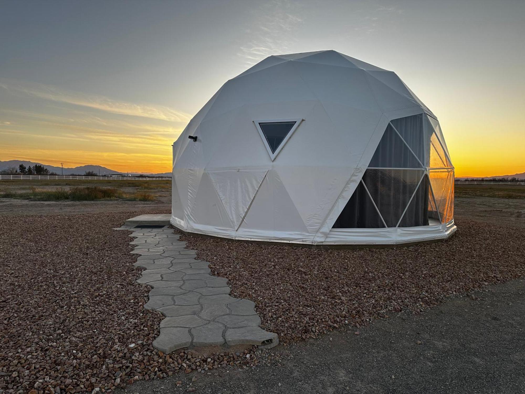 Nude Glamping Dome Villa Willcox Ngoại thất bức ảnh